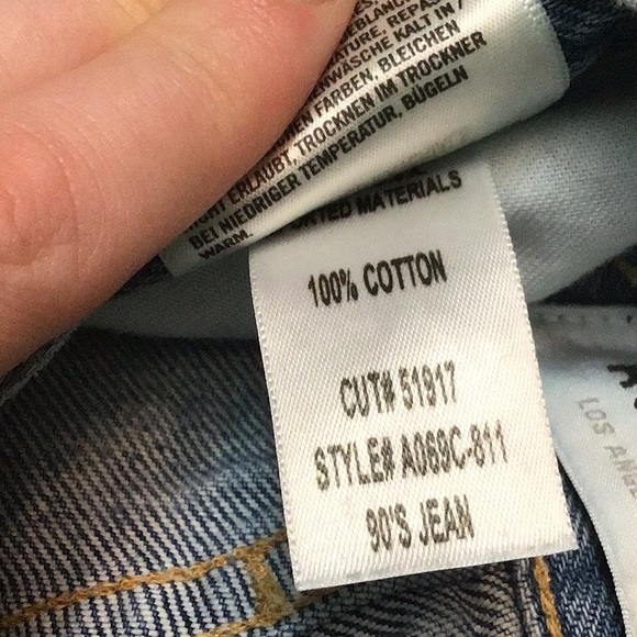 đź’ĄPRICE DROPđź’Ą 90'S MID RISE LOOSE FIT* size 27 - Picture 10 of 10